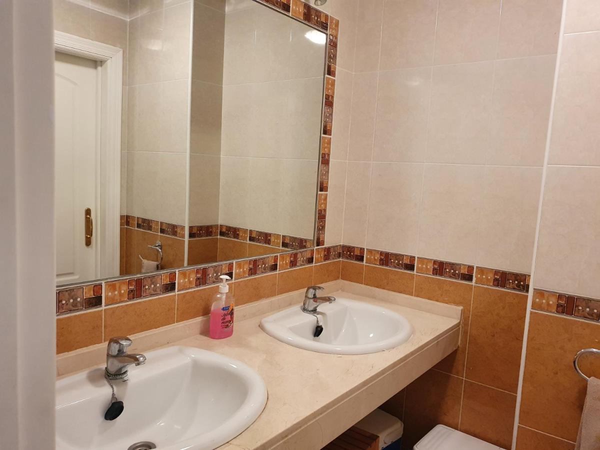 Seaview A Spectacular 3 Bed 3 Bathroom Penthouse Manilva Exterior photo