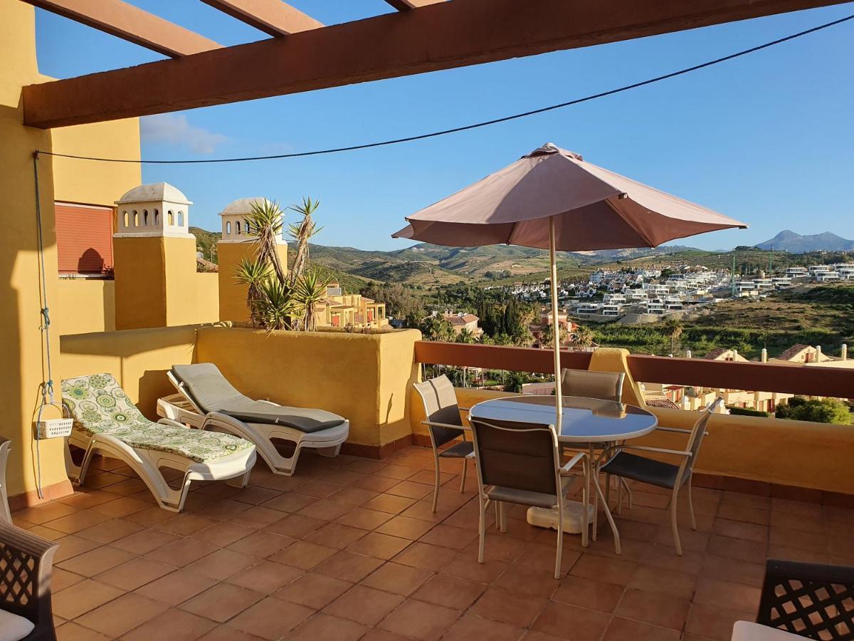 Seaview A Spectacular 3 Bed 3 Bathroom Penthouse Manilva Exterior photo