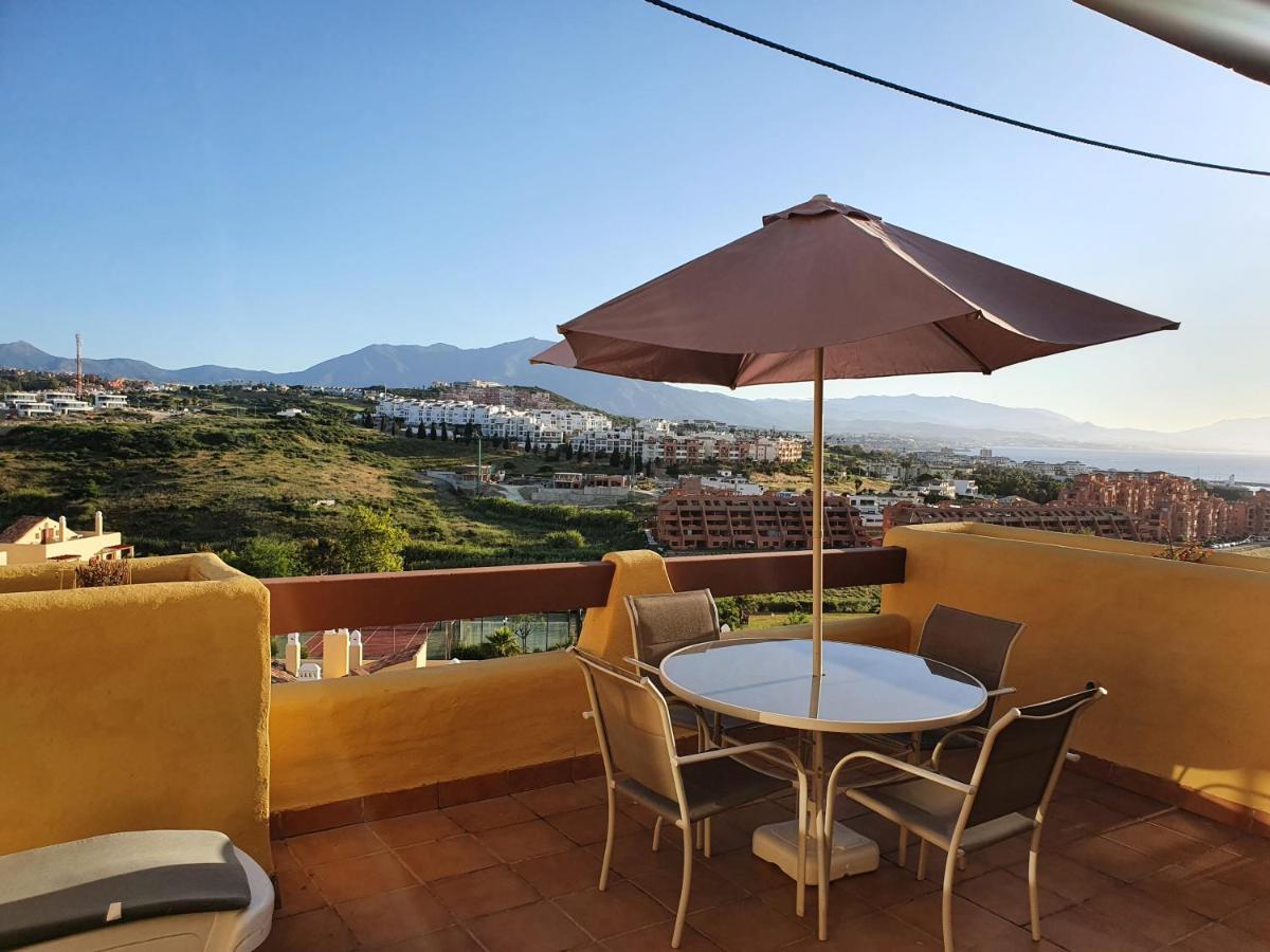 Seaview A Spectacular 3 Bed 3 Bathroom Penthouse Manilva Exterior photo