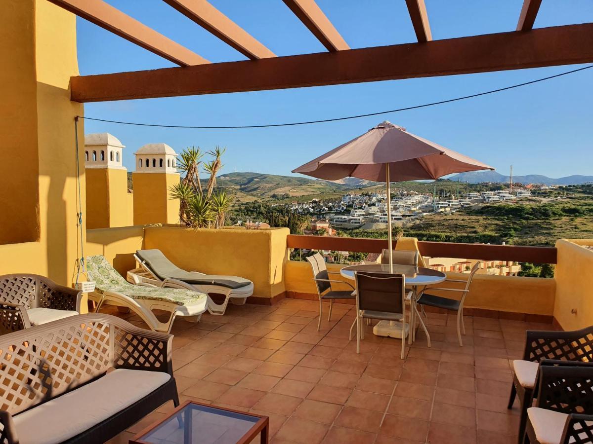 Seaview A Spectacular 3 Bed 3 Bathroom Penthouse Manilva Exterior photo