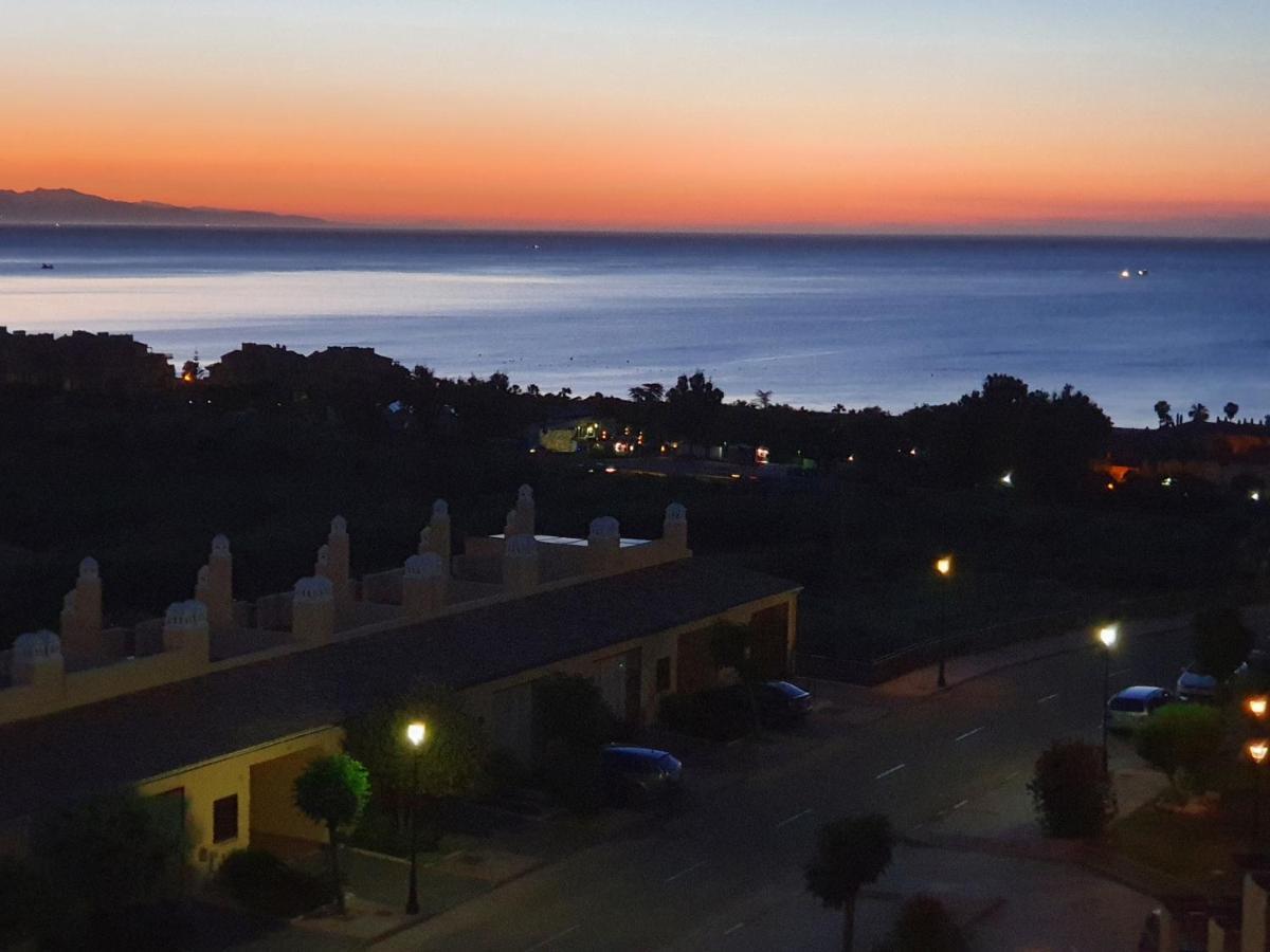 Seaview A Spectacular 3 Bed 3 Bathroom Penthouse Manilva Exterior photo